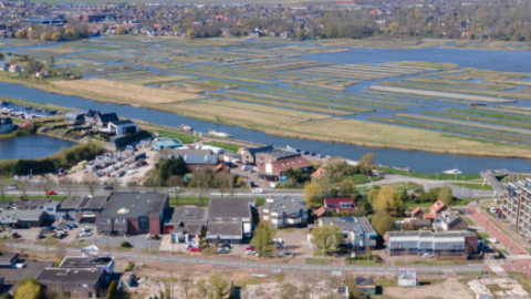 Luchtfoto van Heerhugowaard met stand en rijk van 1000 eilanden