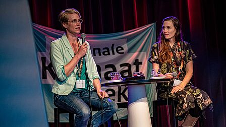 Klimaatburgemeesters Petra en Iris starten het netwerk ‘Duurzame Doeners’.