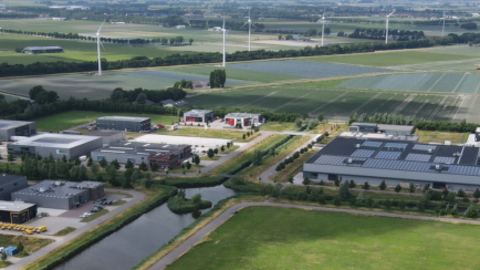 Luchtfoto Dijk en Waard van bedrijvenpark