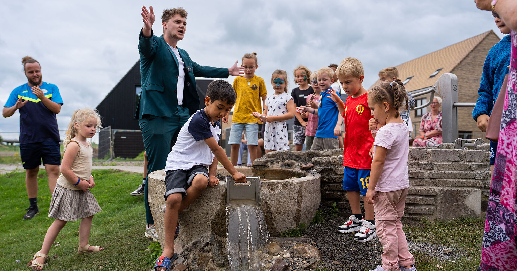 Nieuwe speelplek voor jong en oud in De Draai